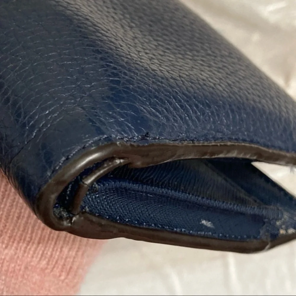 Michael kors blue leather wallet